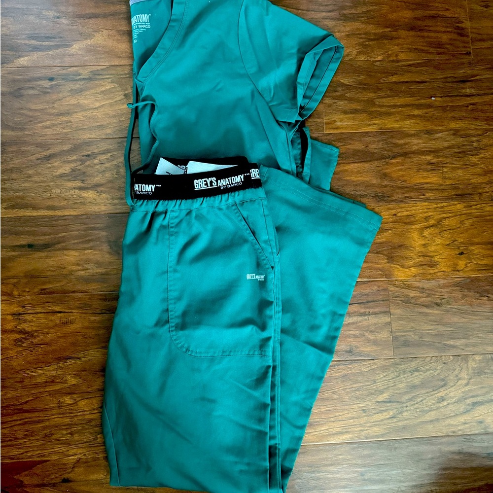 Greys anatomy scrub set